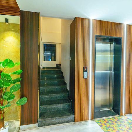 ホテル Treebo Elmas Grand バンガロール エクステリア 写真